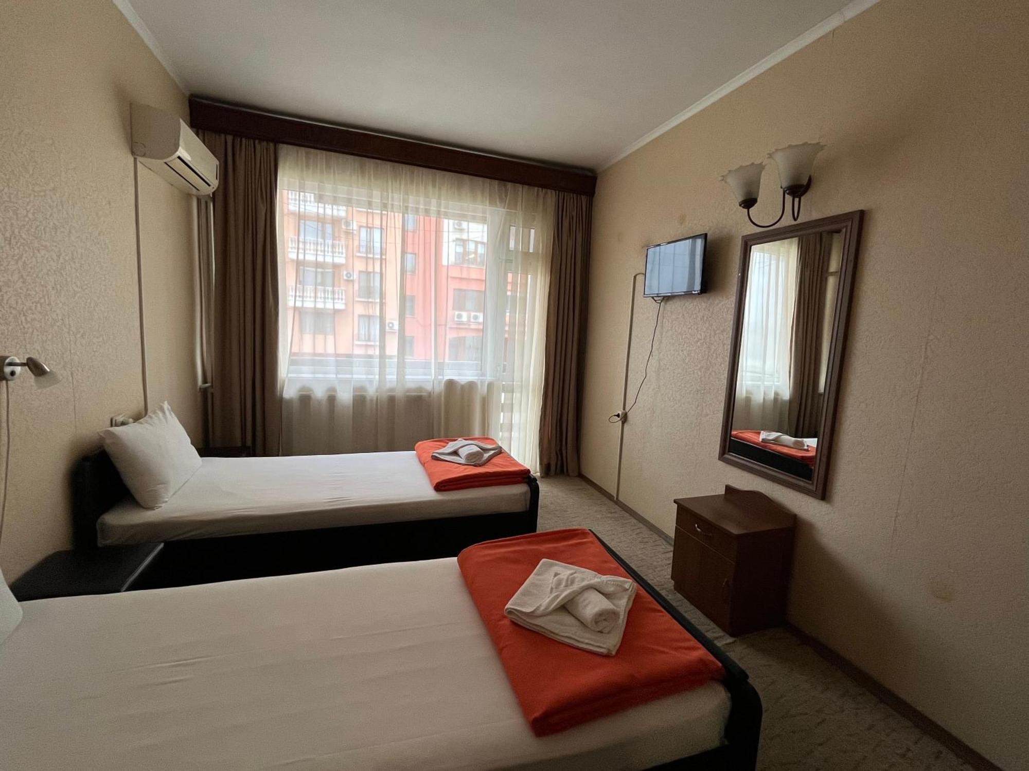 Park Hotel Ivailo Veliko Tŭrnovo Room photo