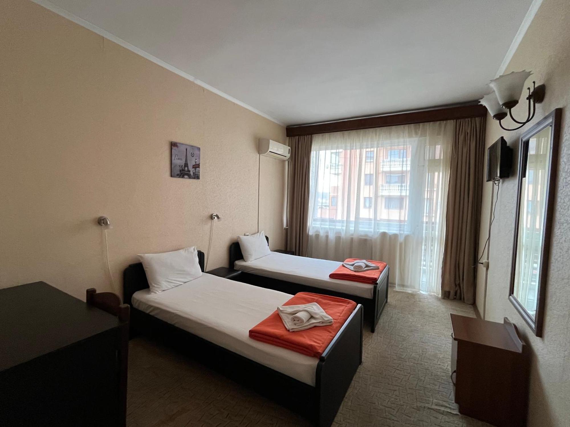 Park Hotel Ivailo Veliko Tŭrnovo Room photo