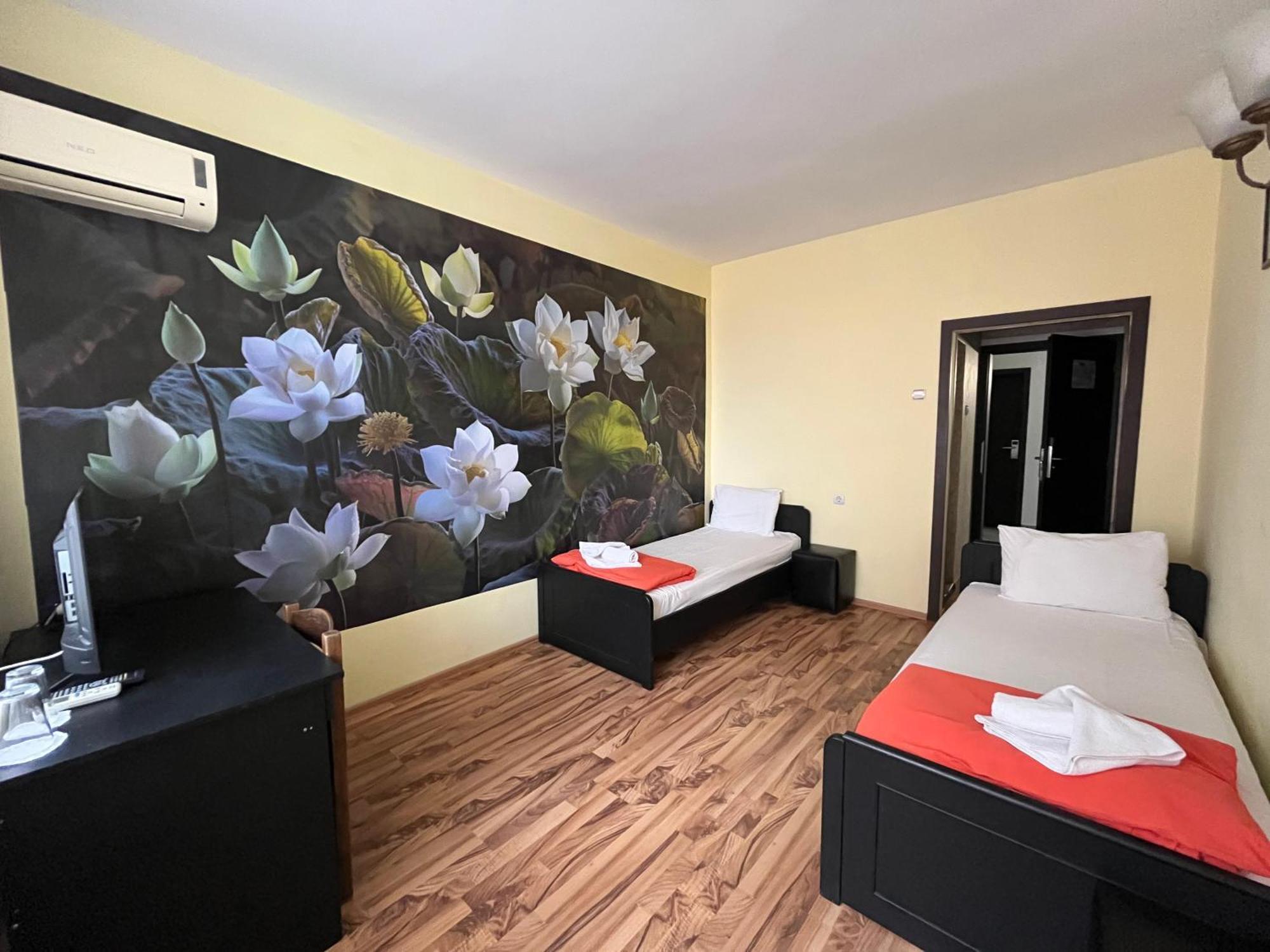 Park Hotel Ivailo Veliko Tŭrnovo Room photo