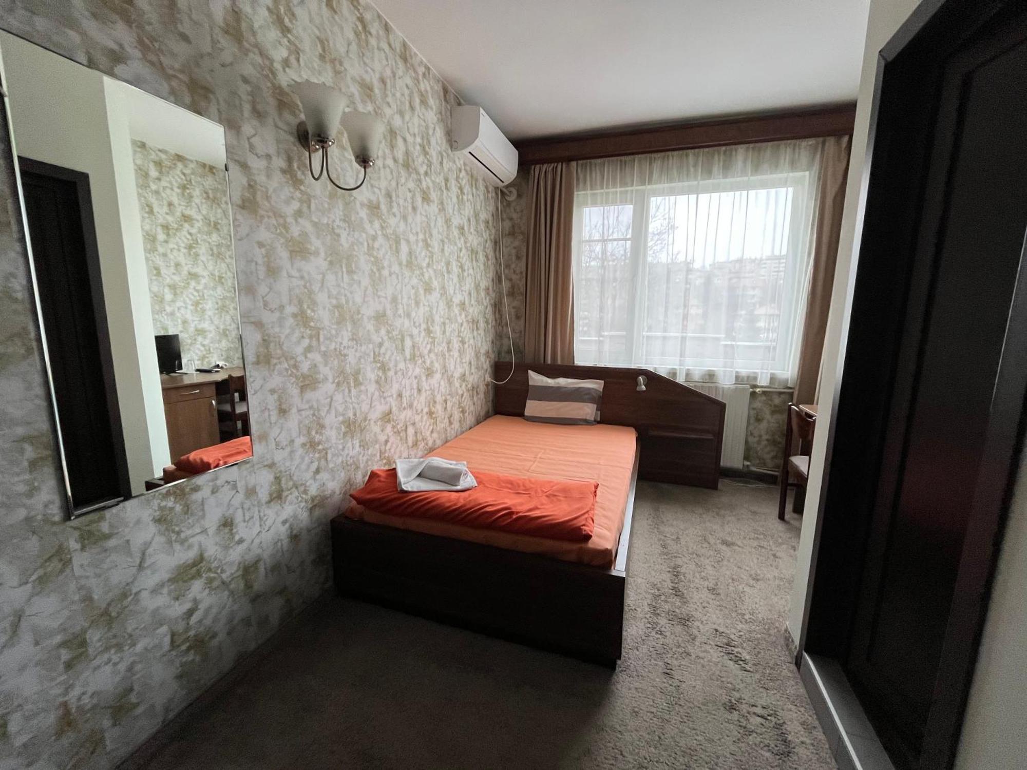 Park Hotel Ivailo Veliko Tŭrnovo Room photo